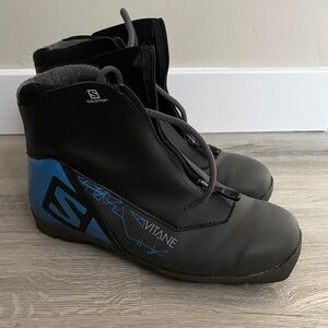 Salomon Vitane Cross Country Ski Boots